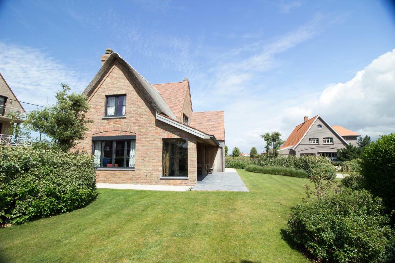 Villa Brion**** Wenduine Buitenkant foto